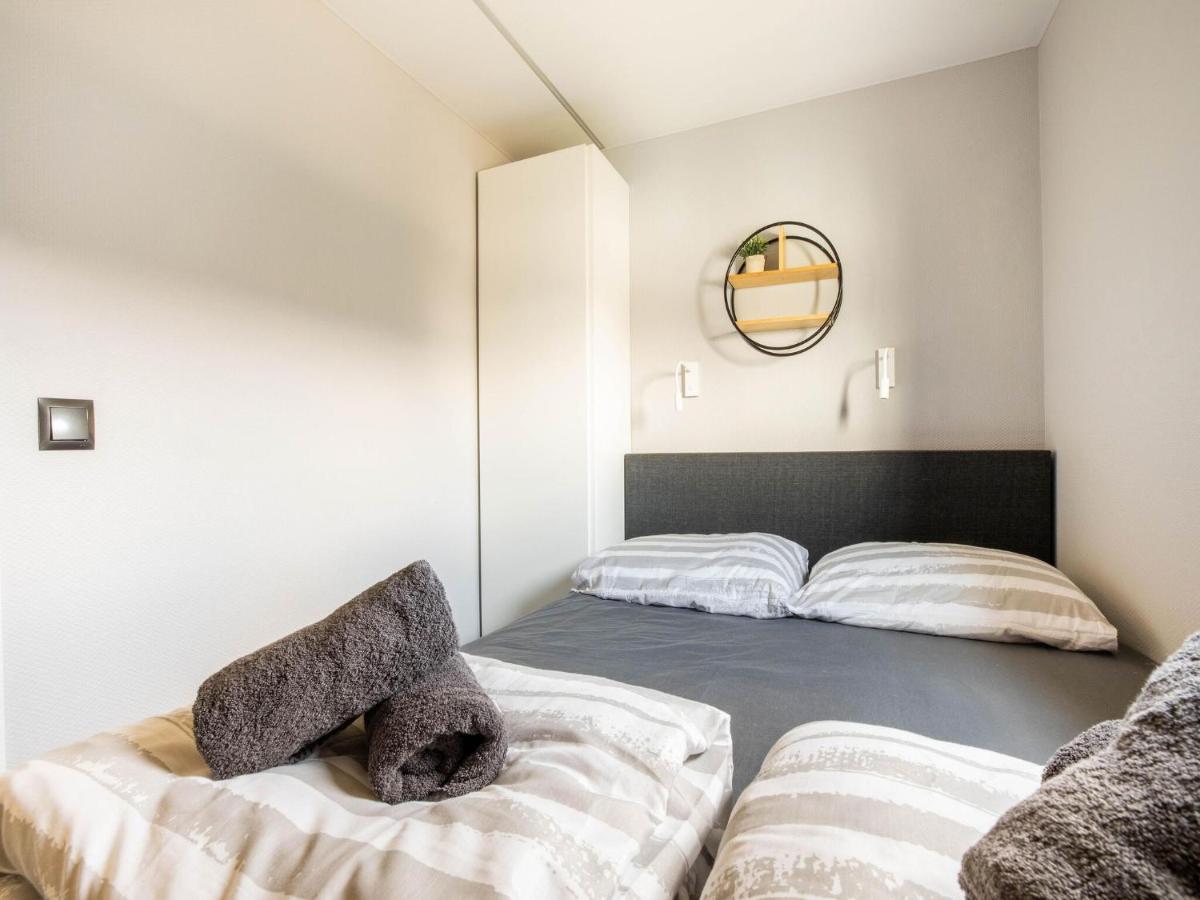 Comfortable Houseboat In Volendam Marina Экстерьер фото